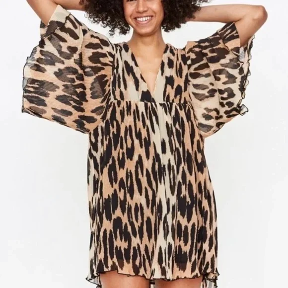 GANNI pleated georgette oversized mini dress in maxi leopard Small - Picture 2 of 6